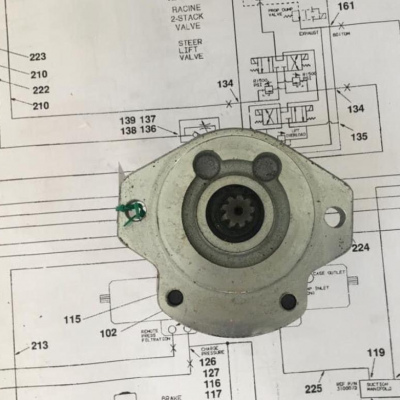 Bomba hidraulica de engranes flecha de nueve dientes marca rexroth 